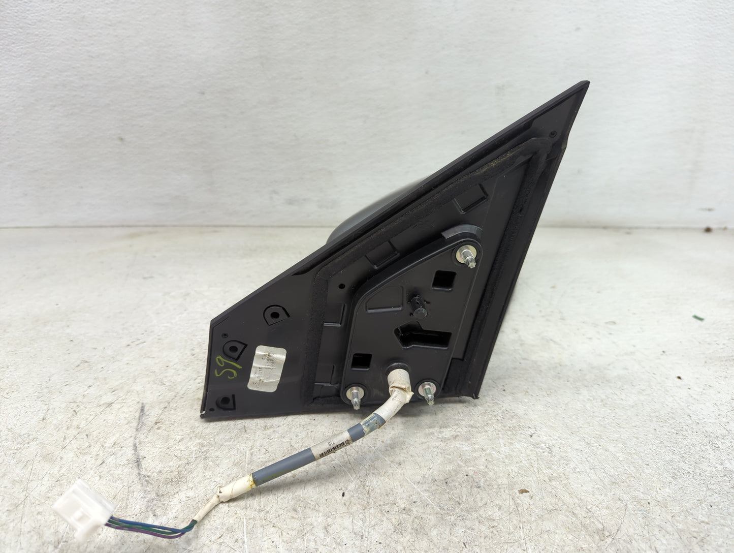 2016-2019 Nissan Sentra Passenger Side View Mirror - Right Door Mirror OEM Used - Oemusedautoparts1.com