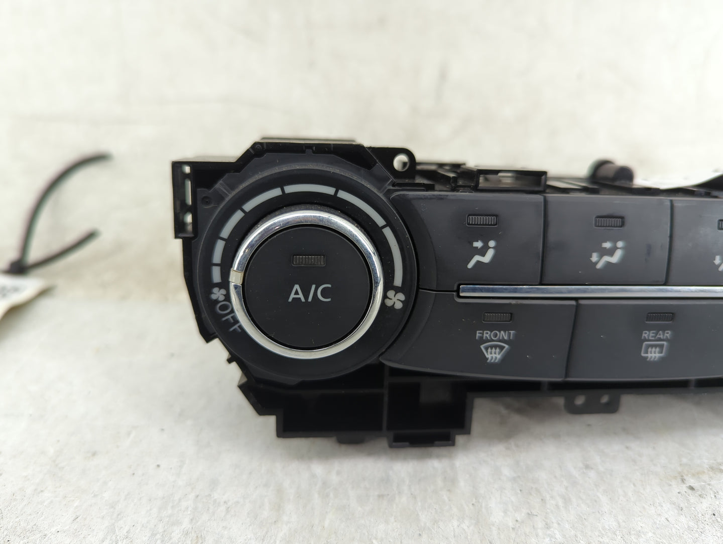 2015-2017 Nissan Sentra Climate Control Module Temperature AC/Heater Replacement P/N:275004AT2A Fits Fits 2015 2016 2017 OEM