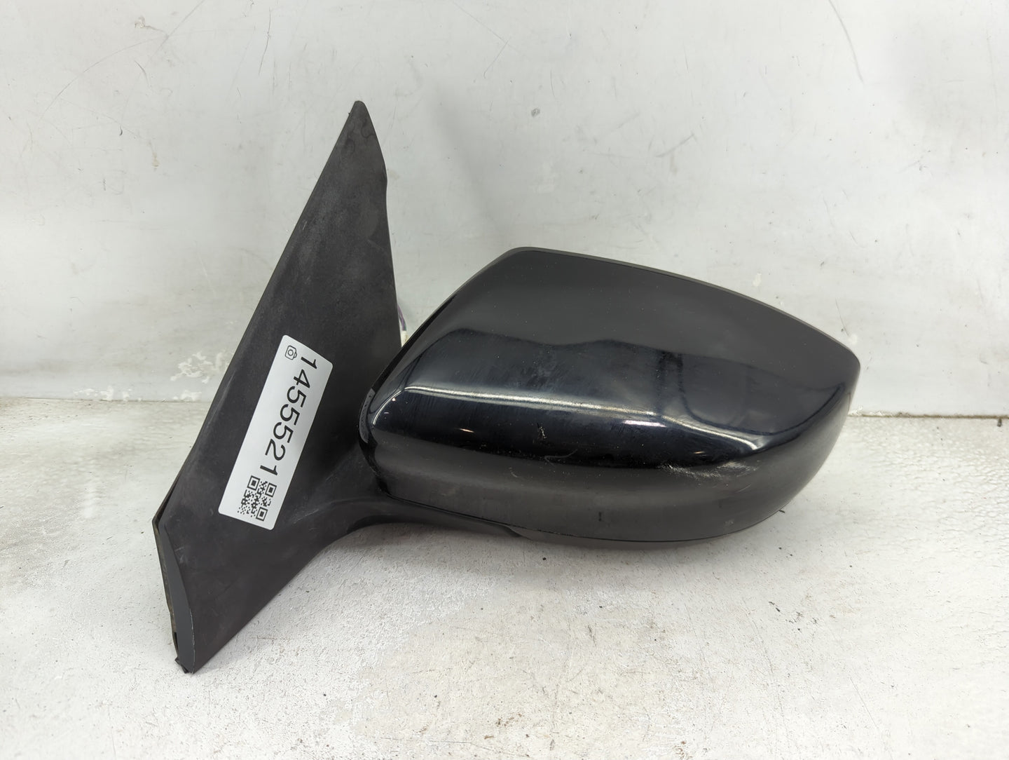 2016-2019 Nissan Sentra Driver Side View Mirror - Left Door Mirror OEM Used - Oemusedautoparts1.com