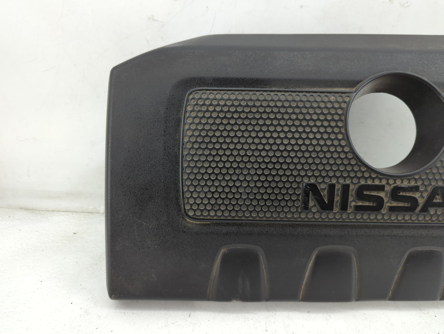 2016 Nissan Sentra Engine Cover 1457629 - Oemusedautoparts1.com