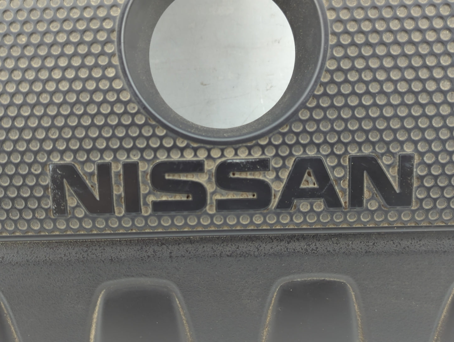 2016 Nissan Sentra Engine Cover 1457629 - Oemusedautoparts1.com