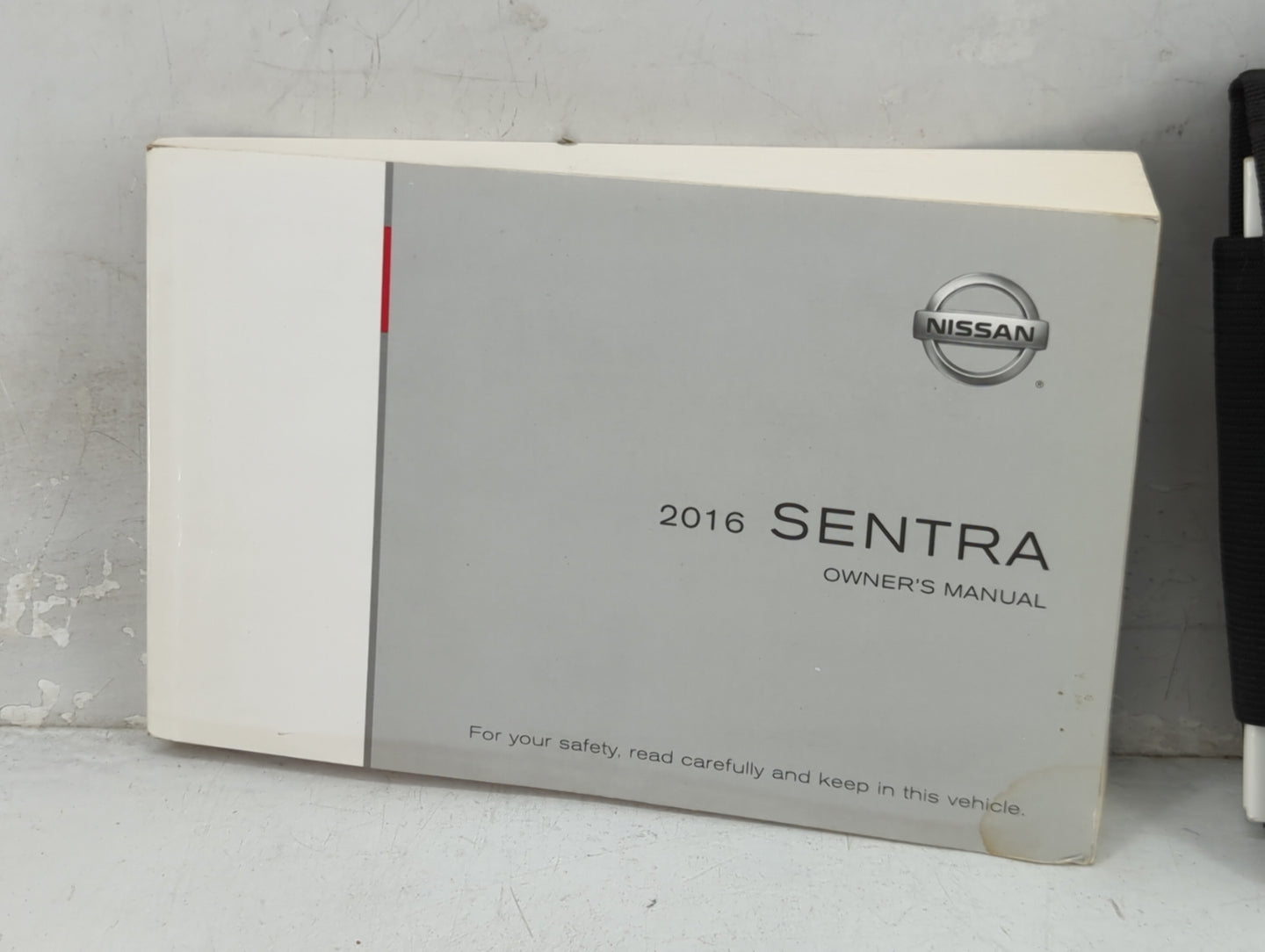 2016 Nissan Sentra Owners Manual Book Guide P/N:OM16EM0B17U1 OEM Used Auto Parts - Oemusedautoparts1.com