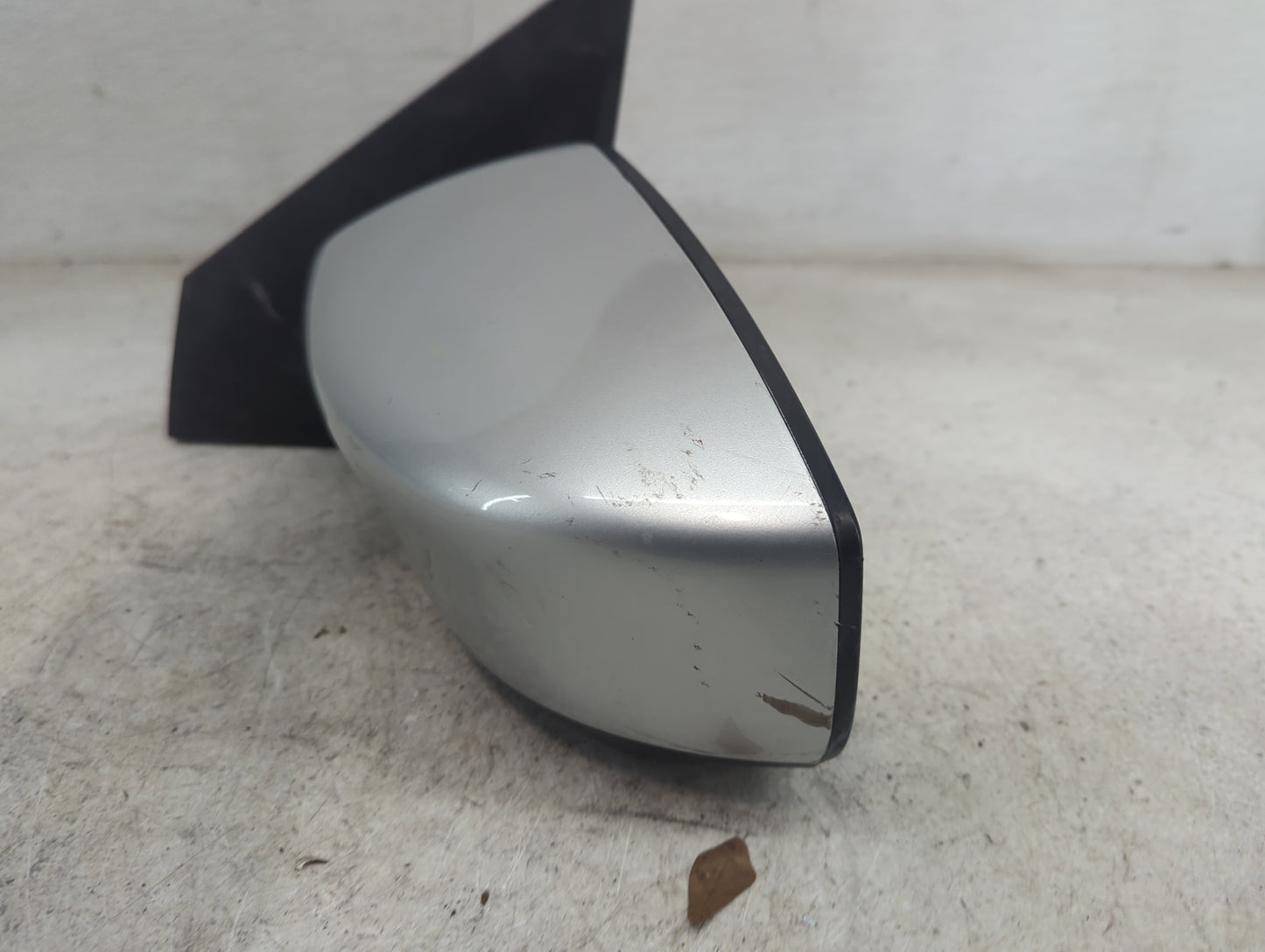 2016-2019 Nissan Sentra Driver Side View Mirror - Left Door Mirror OEM Used - Oemusedautoparts1.com