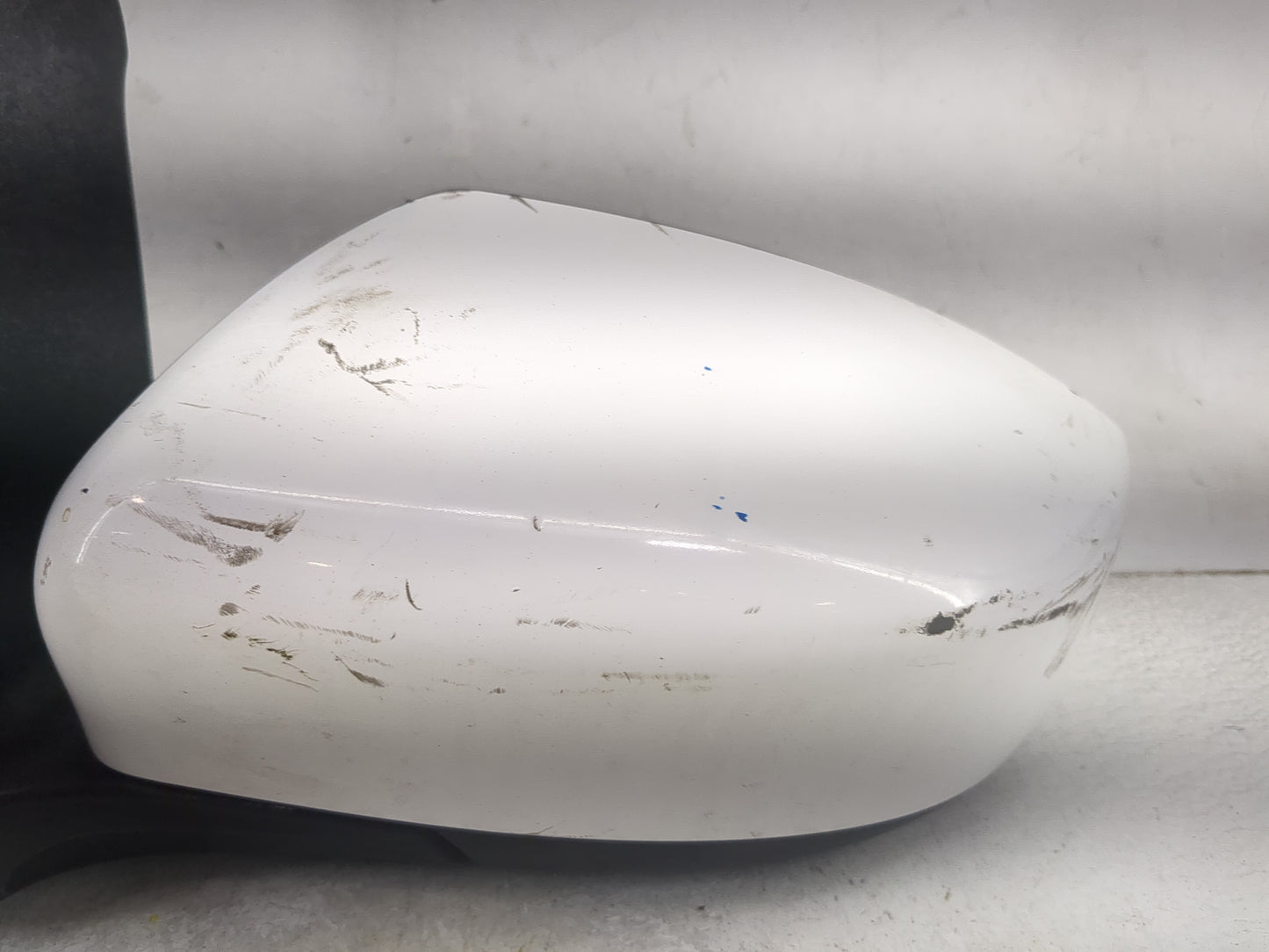 2016-2019 Nissan Sentra Driver Side View Mirror - Left Door Mirror OEM Used - Oemusedautoparts1.com