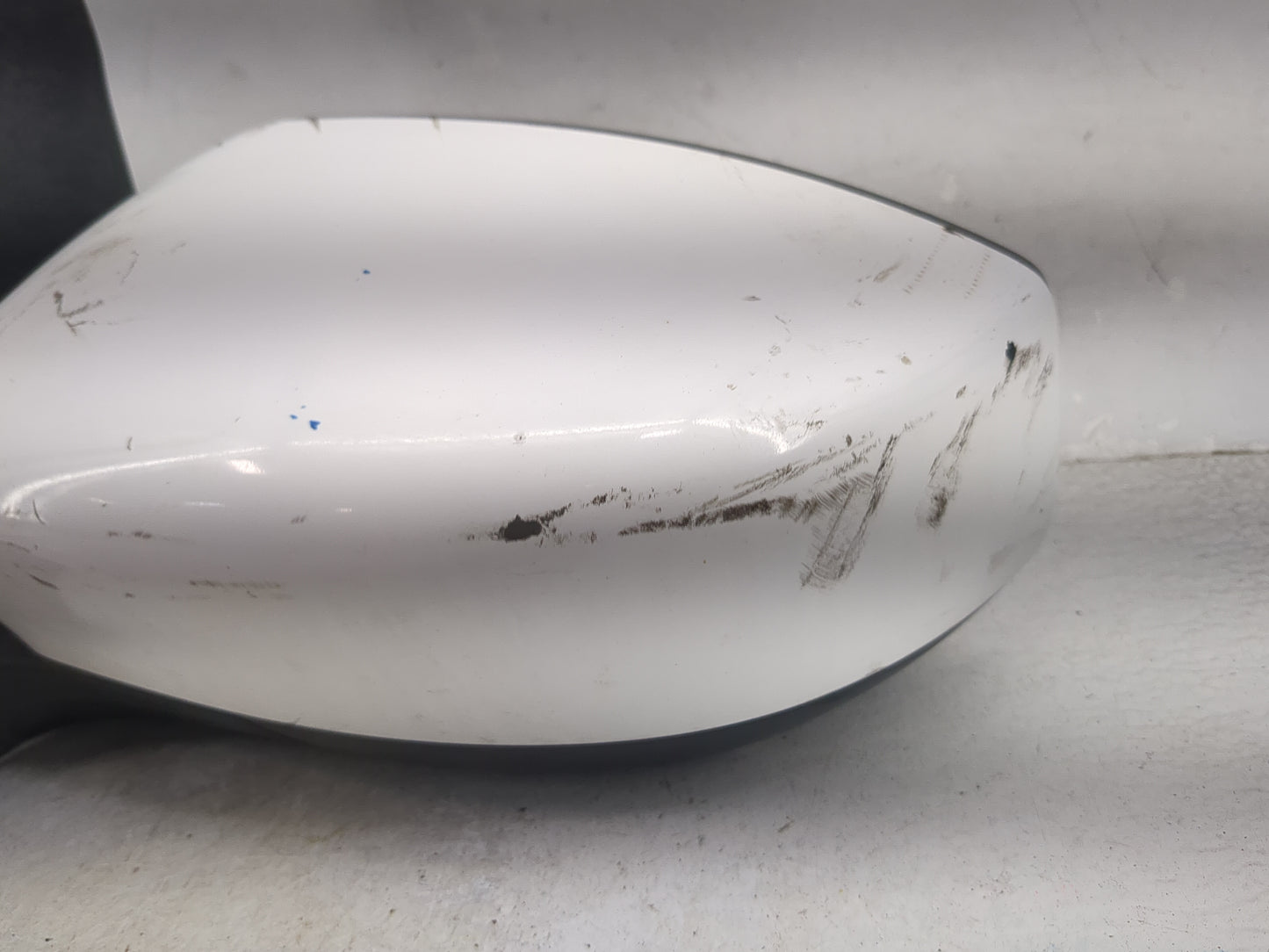 2016-2019 Nissan Sentra Driver Side View Mirror - Left Door Mirror OEM Used - Oemusedautoparts1.com
