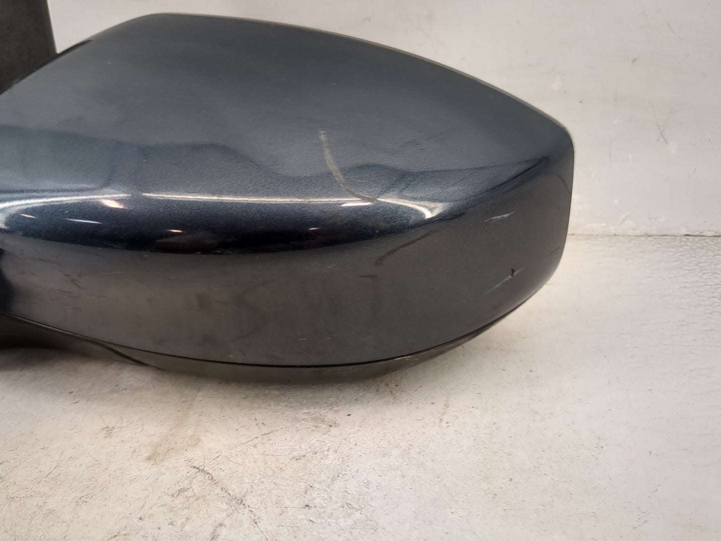 2016-2019 Nissan Sentra Driver Side View Mirror - Left Door Mirror OEM Used - Oemusedautoparts1.com