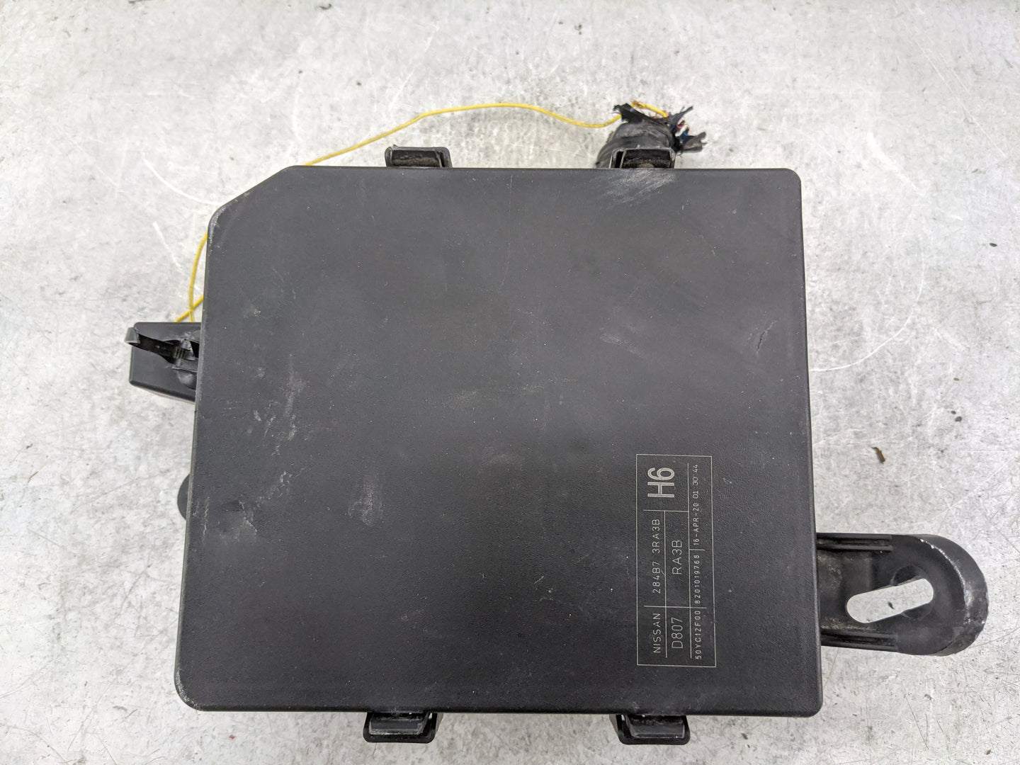 2013-2019 Nissan Sentra Fusebox Fuse Box Panel Relay Module P/N:284B7 3RA3B 8201019768 Fits OEM Used Auto Parts - Oemusedaut