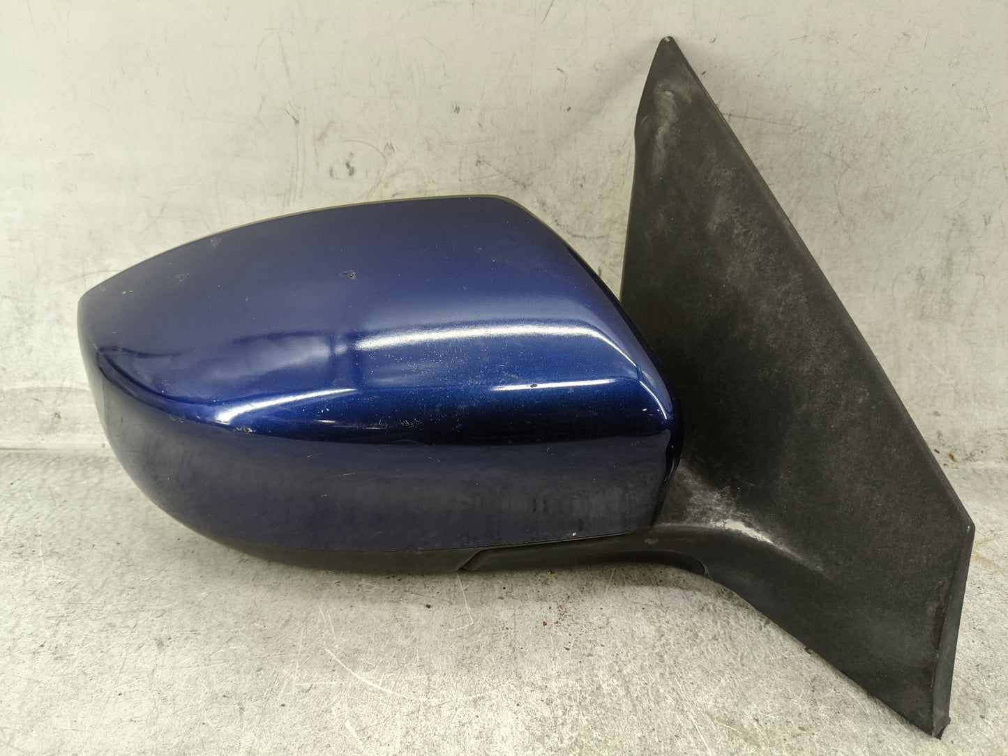 2016-2019 Nissan Sentra Passenger Side View Mirror - Right Door Mirror OEM Used - Oemusedautoparts1.com