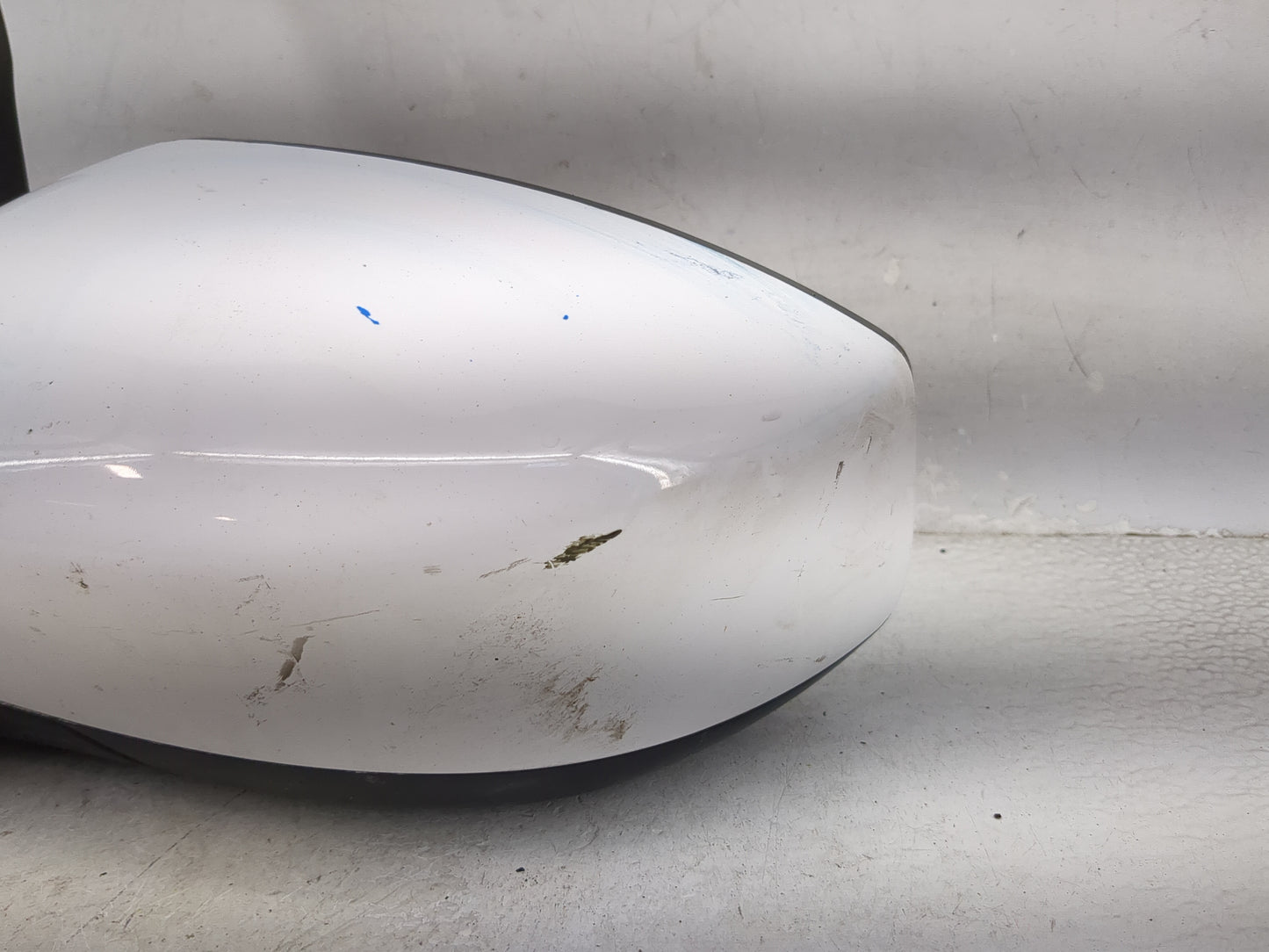 2016-2019 Nissan Sentra Driver Side View Mirror - Left Door Mirror OEM Used - Oemusedautoparts1.com