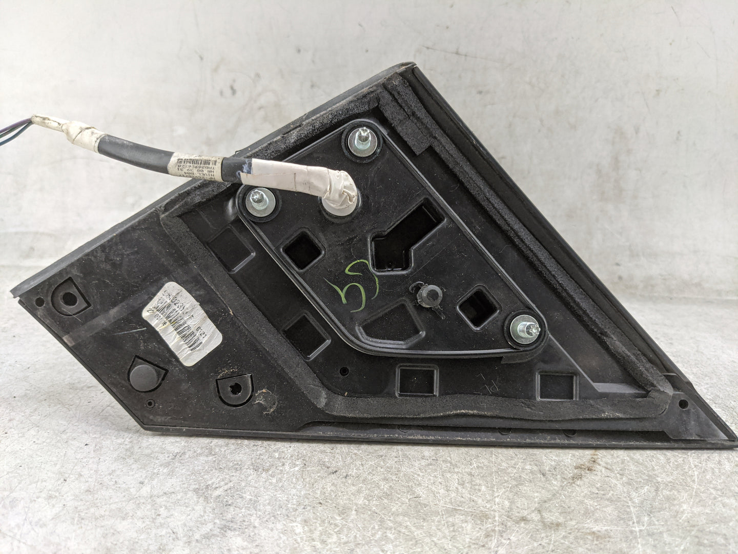 2016-2019 Nissan Sentra Driver Side View Mirror - Left Door Mirror OEM Used - Oemusedautoparts1.com