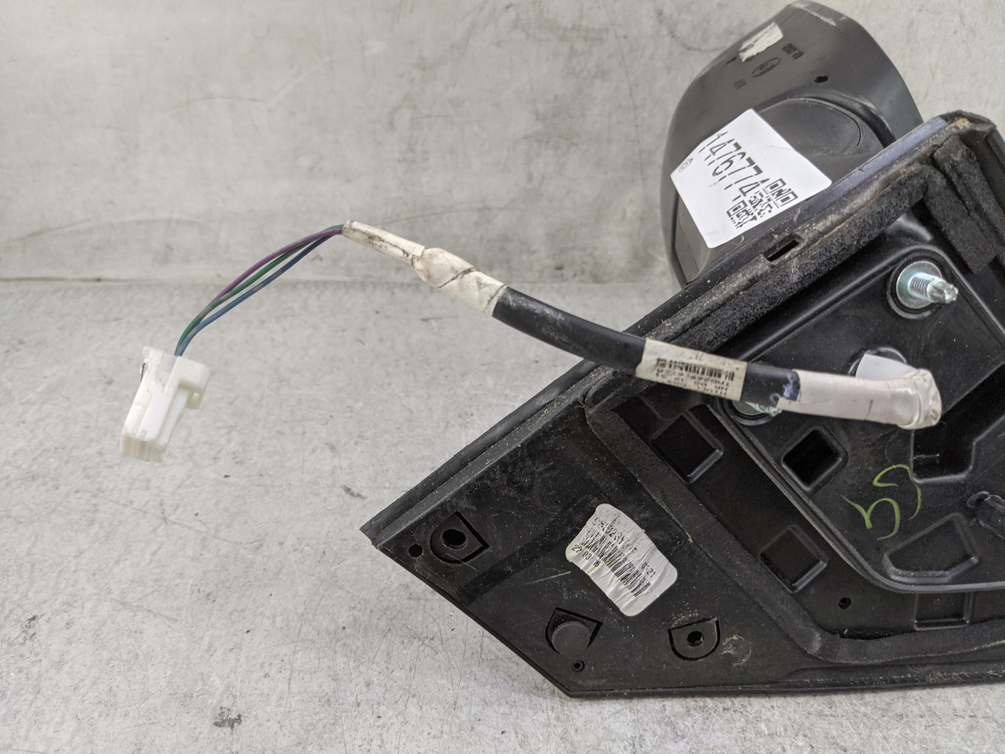 2016-2019 Nissan Sentra Driver Side View Mirror - Left Door Mirror OEM Used - Oemusedautoparts1.com