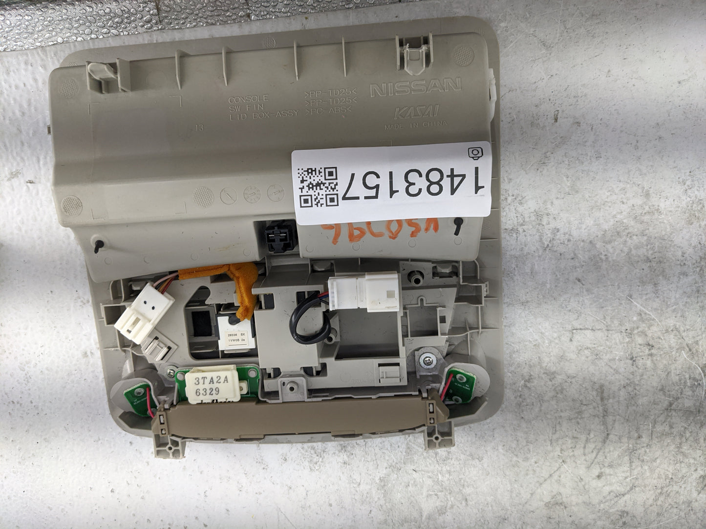 2014-2017 Nissan Sentra Overhead Console W/rear Climate Control Tan - Oemusedautoparts1.com