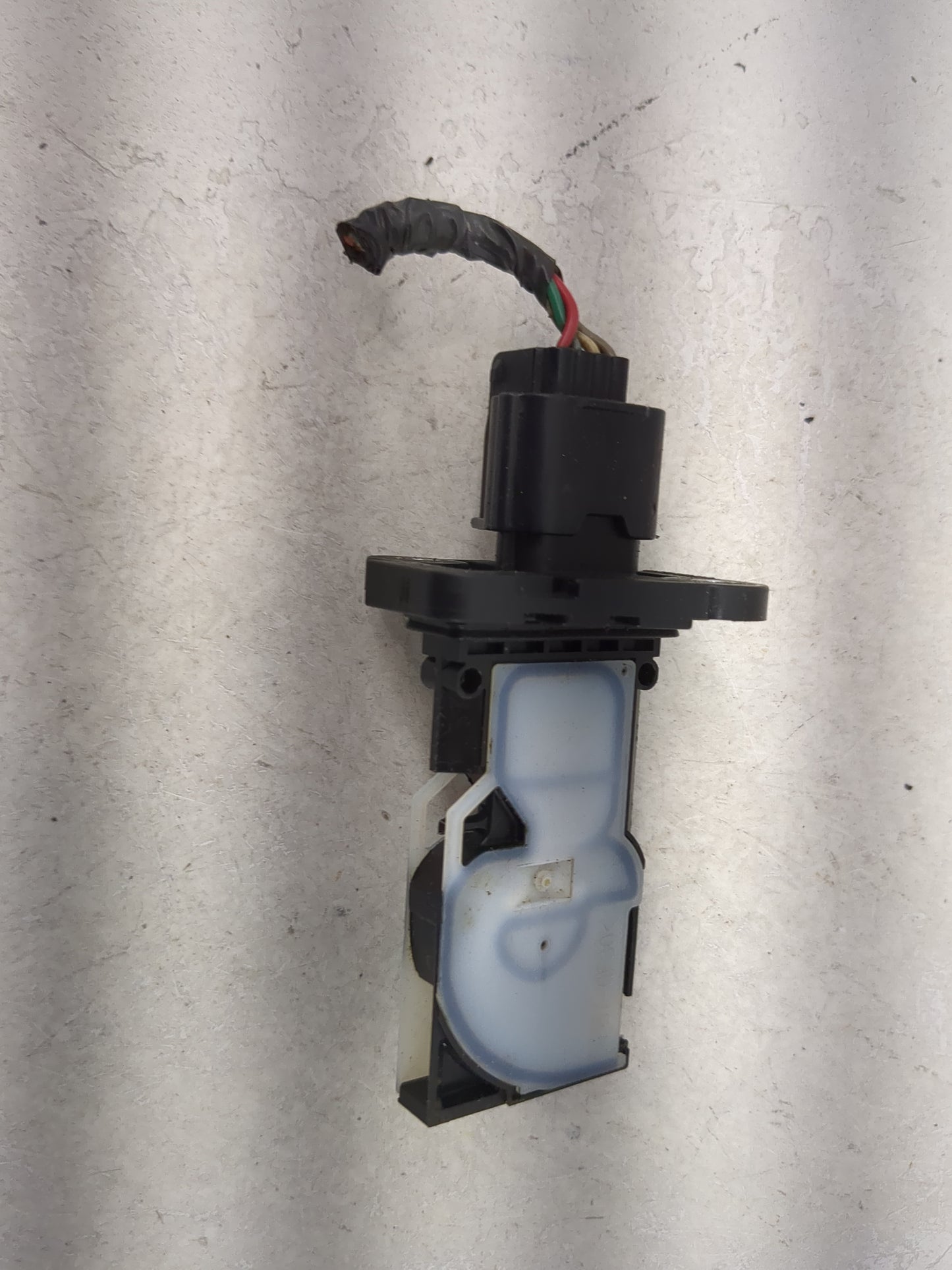 2016-2019 Nissan Sentra Mass Air Flow Meter Maf 1485547 - Oemusedautoparts1.com