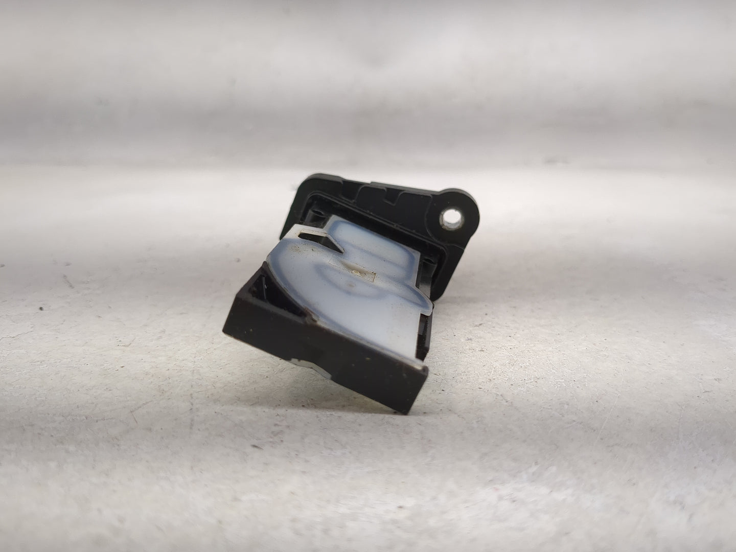 2016-2019 Nissan Sentra Mass Air Flow Meter Maf 1485547 - Oemusedautoparts1.com