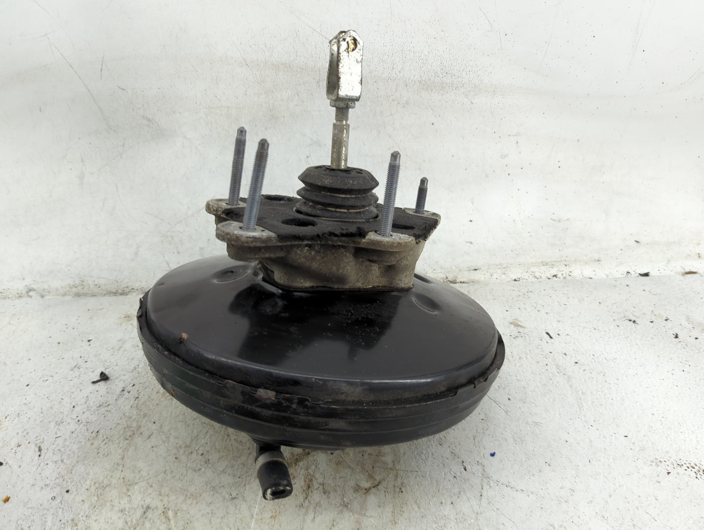 2013-2019 Nissan Sentra Power Brake Booster Oem 1490392 - Oemusedautoparts1.com