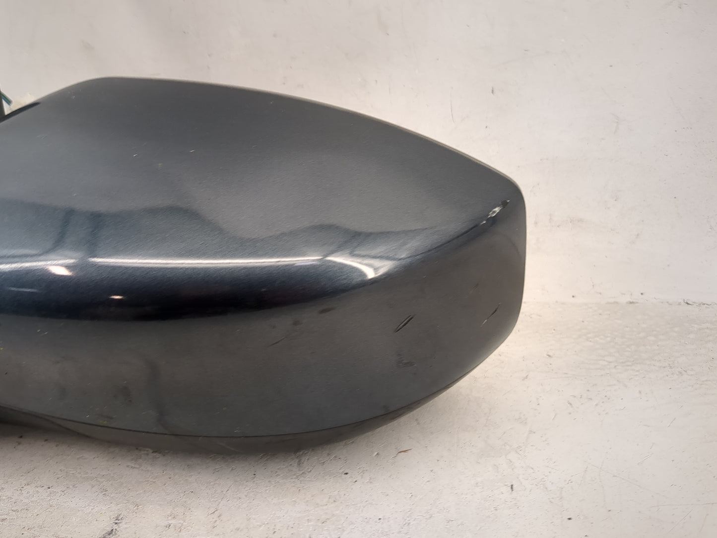 2016-2019 Nissan Sentra Driver Side View Mirror - Left Door Mirror OEM Used - Oemusedautoparts1.com