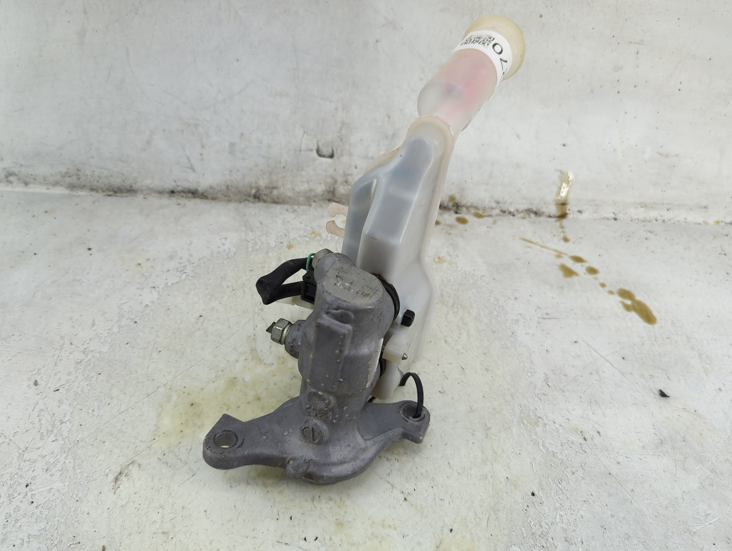 2013-2019 Nissan Sentra Brake Master Cylinder 1492270 - Oemusedautoparts1.com
