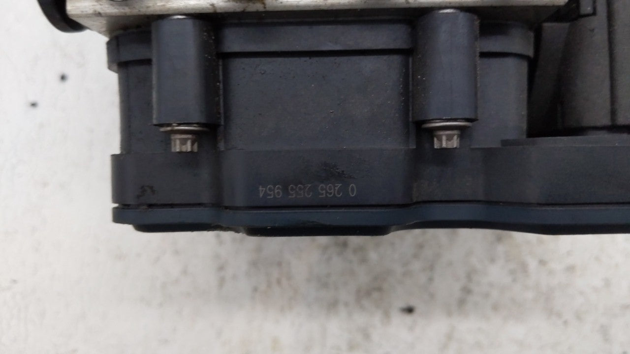2016-2018 Nissan Sentra ABS Pump Control Module Replacement P/N:47660 4FU0C 47660 4BU0C, 47660 5UD0C Fits Fits 2016 2017 201