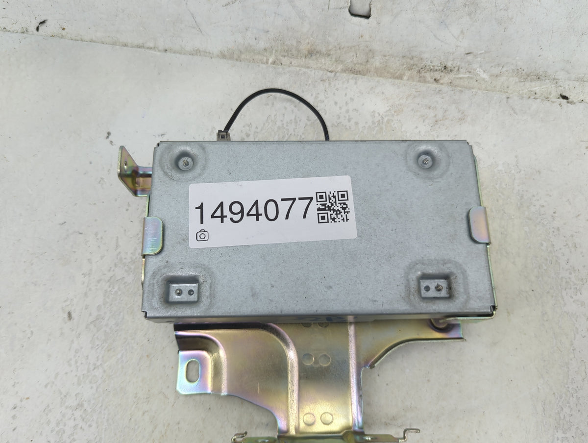 2014-2017 Nissan Sentra Information-gps-tv Control Module 28388 3rm0a - Oemusedautoparts1.com