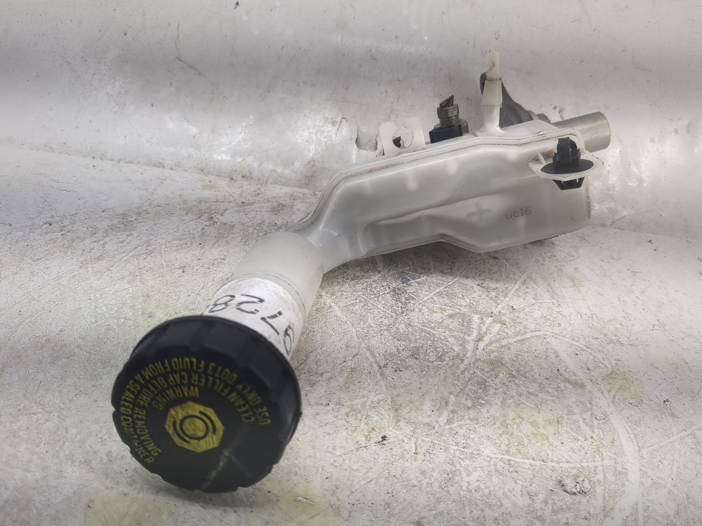 2013-2019 Nissan Sentra Brake Master Cylinder 1497288 - Oemusedautoparts1.com