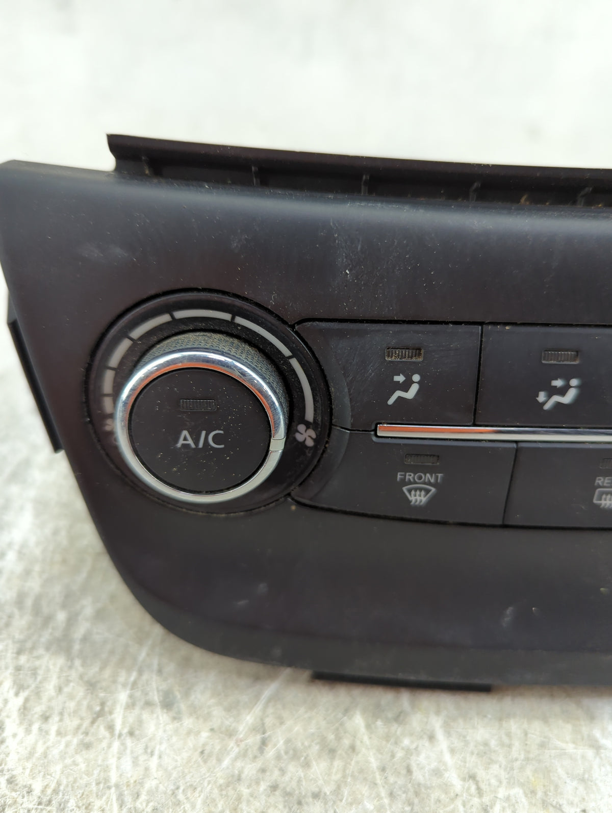 2015-2017 Nissan Sentra Climate Control Module Temperature AC/Heater Replacement P/N:27500 4AT2A 275004AT2A Fits OEM Used Au