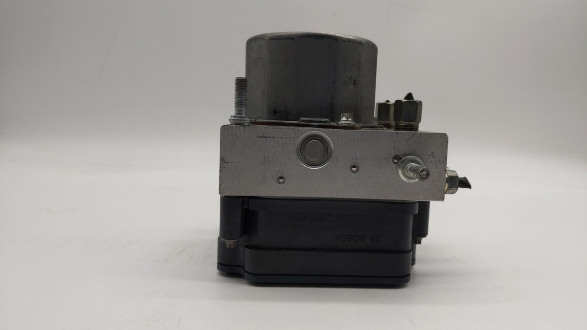 2016-2019 Nissan Sentra Anti-Lock Brake ABS Pump Module Actuator OEM P/N:47660 4FU0C Fits Fits 2016 2017 2018 2019 OEM Used 