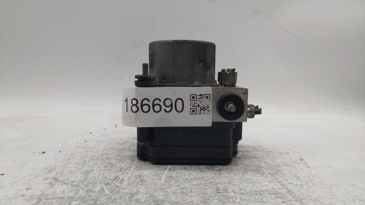 2016-2018 Nissan Sentra ABS Pump Control Module Replacement P/N:47660 4FU0C 47660 4BU0C, 47660 5UD0C Fits Fits 2016 2017 201