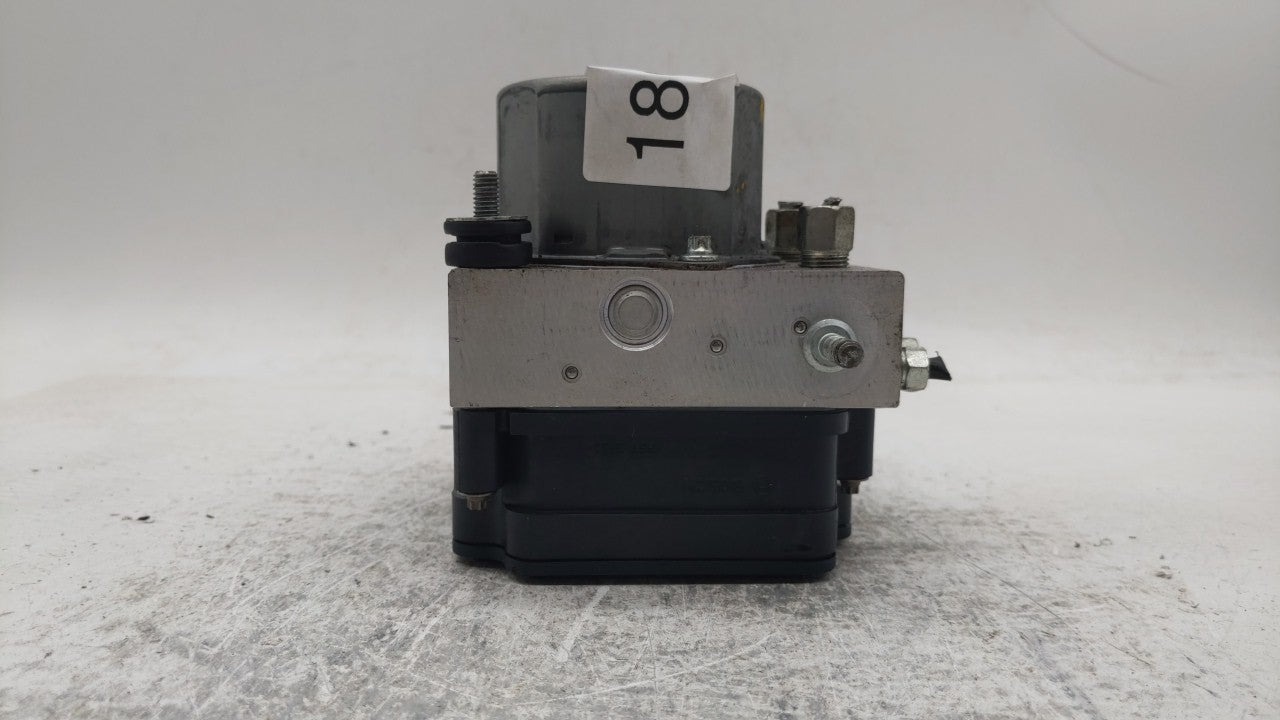 2016-2019 Nissan Sentra ABS Pump Control Module Replacement P/N:47660 4FU0C Fits Fits 2016 2017 2018 2019 OEM Used Auto Part
