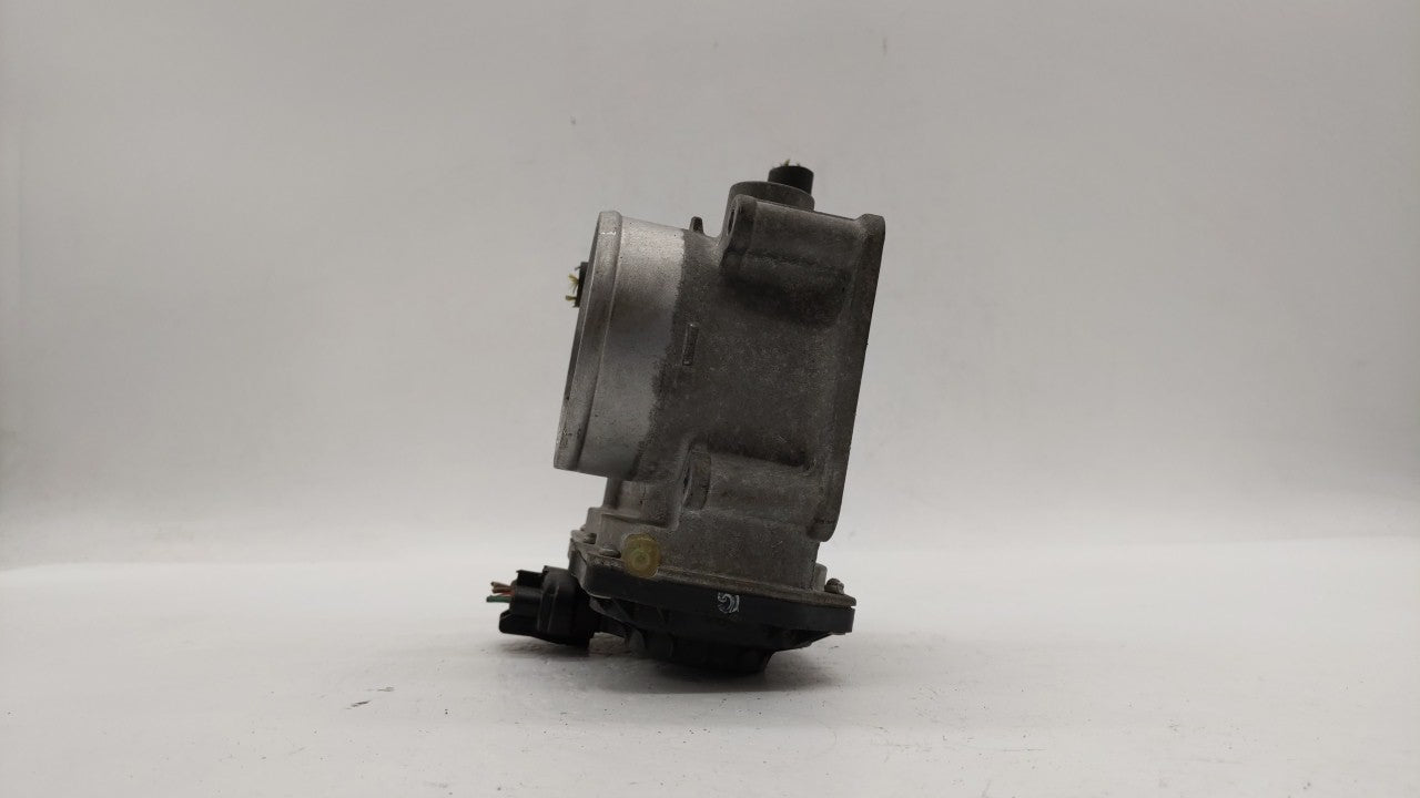 2013-2019 Nissan Sentra Throttle Body P/N:3RA60-01 A Fits Fits 2013 2014 2015 2016 2017 2018 2019 OEM Used Auto Parts - Oemu
