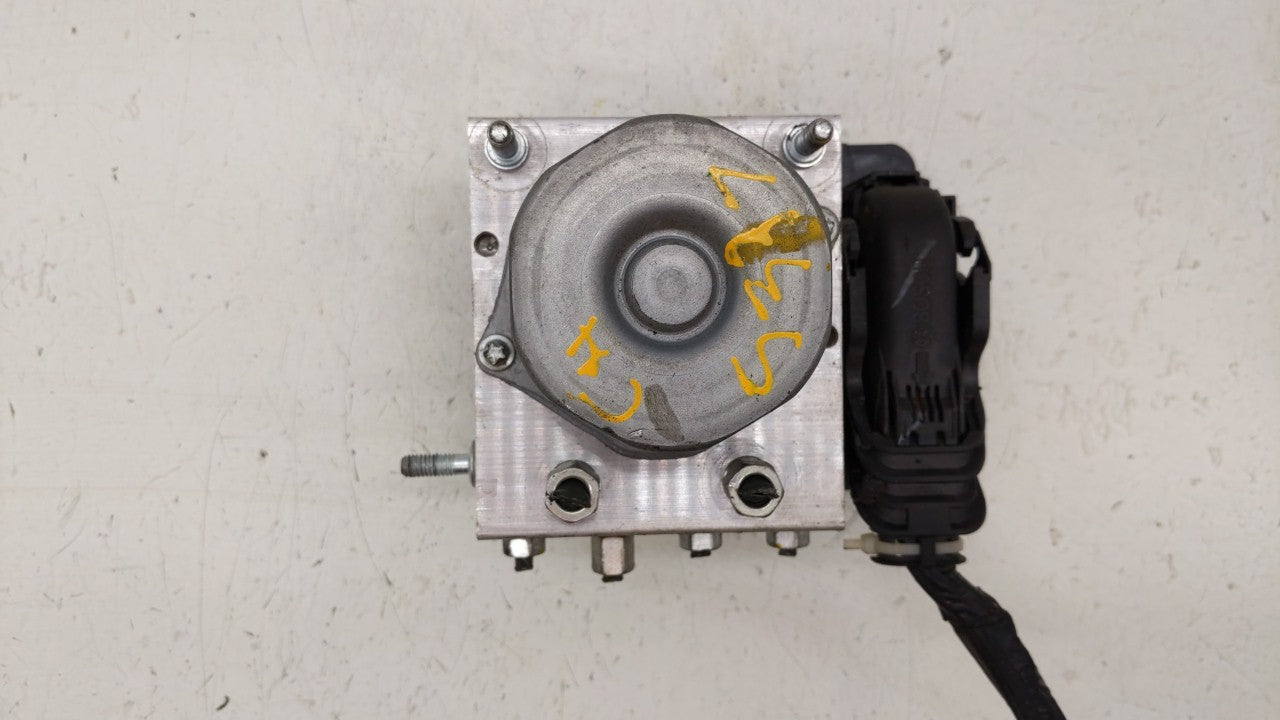 2016-2018 Nissan Sentra ABS Pump Control Module Replacement P/N:47660 5UD0C 47660 4FU0C Fits Fits 2016 2017 2018 OEM Used Au
