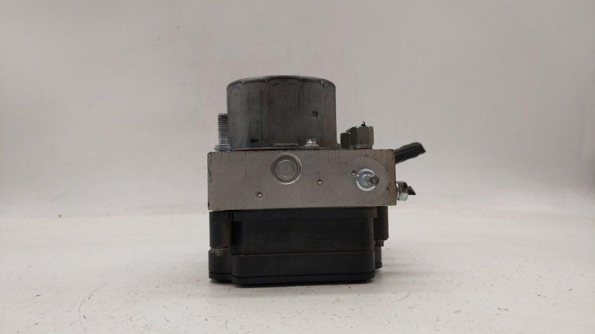 2016-2018 Nissan Sentra Anti-Lock Brake ABS Pump Module Actuator OEM P/N:47660 5UD0C 47660 4FU0C Fits Fits 2016 2017 2018 OE