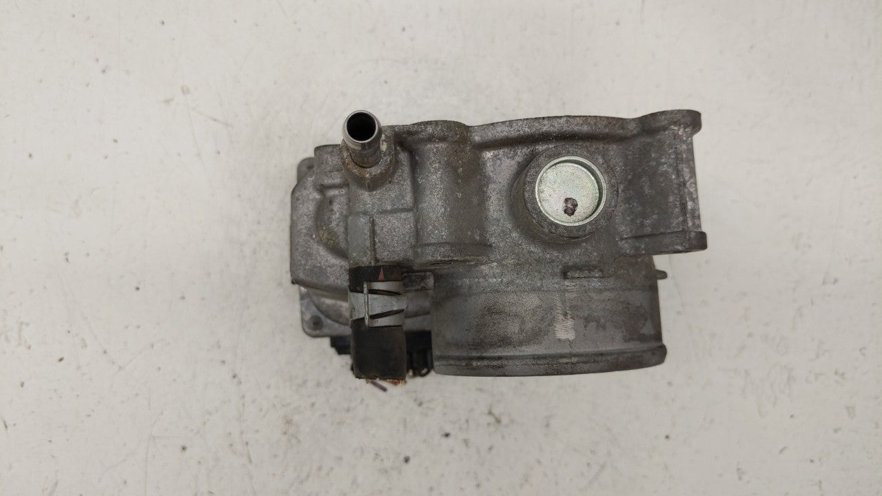 2013-2019 Nissan Sentra Throttle Body P/N:3RA60-01 E 3RA60-01 D, 3RA60-01 B Fits Fits 2013 2014 2015 2016 2017 2018 2019 OEM