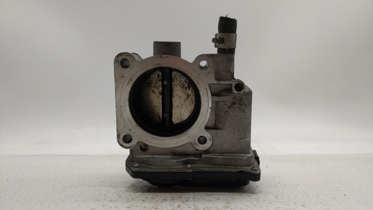 2013-2019 Nissan Sentra Throttle Body P/N:3RA60-01 E 3RA60-01 D, 3RA60-01 B Fits Fits 2013 2014 2015 2016 2017 2018 2019 OEM