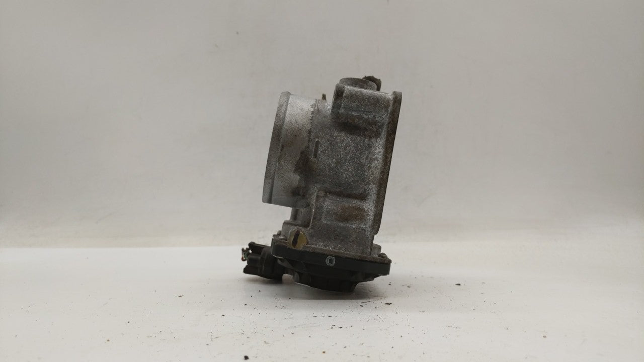 2013-2019 Nissan Sentra Throttle Body P/N:3RA60-01 C 3RA60-01 E, 3RA60-01 D Fits Fits 2013 2014 2015 2016 2017 2018 2019 OEM