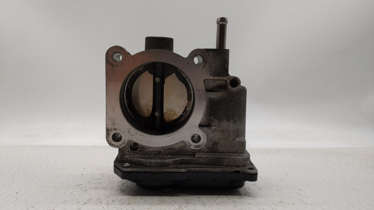 2013-2019 Nissan Sentra Throttle Body P/N:3RA60-01 C 3RA60-01 E, 3RA60-01 D Fits Fits 2013 2014 2015 2016 2017 2018 2019 OEM