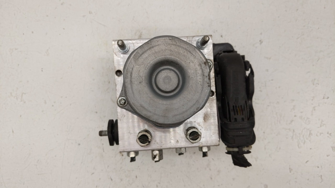 2016-2018 Nissan Sentra ABS Pump Control Module Replacement P/N:47660 5UD0C 47660 4FU0C Fits Fits 2016 2017 2018 OEM Used Au