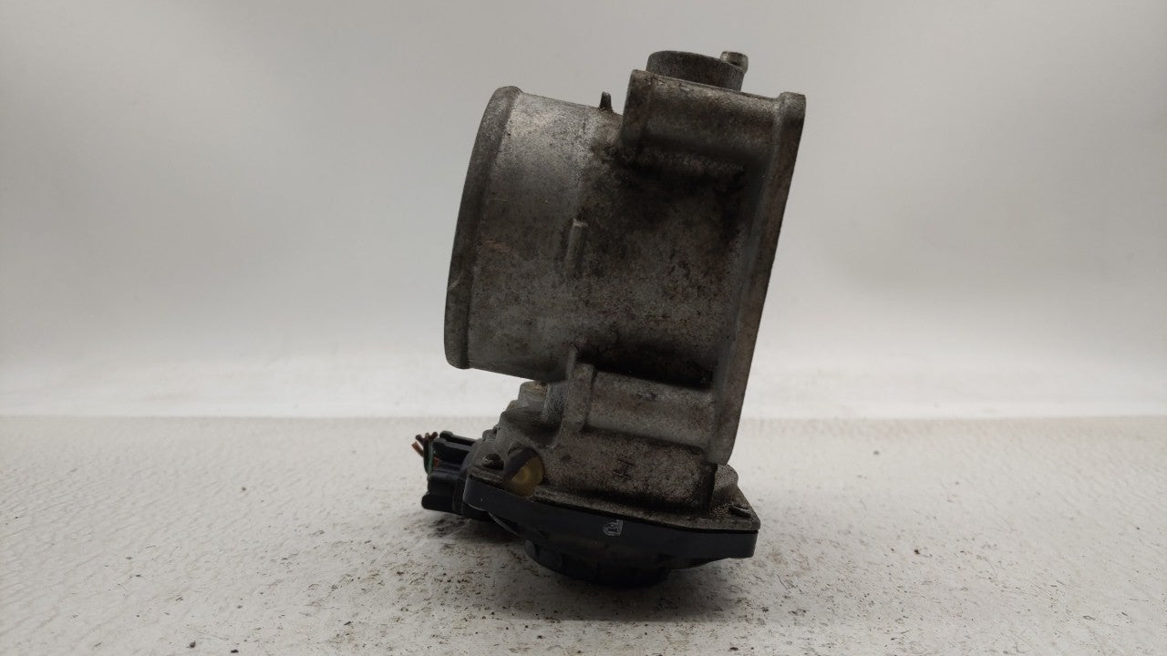 2013-2019 Nissan Sentra Throttle Body P/N:3RA60-01 C 3RA60-01 E, 3RA60-01 D Fits Fits 2013 2014 2015 2016 2017 2018 2019 OEM
