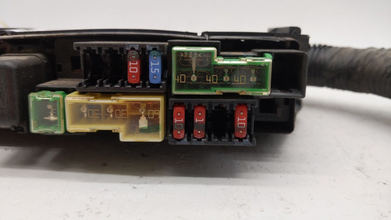 2013-2019 Nissan Sentra Fusebox Fuse Box Panel Relay Module P/N:284B7 3RA1B 24382 EW70B Fits OEM Used Auto Parts - Oemusedau