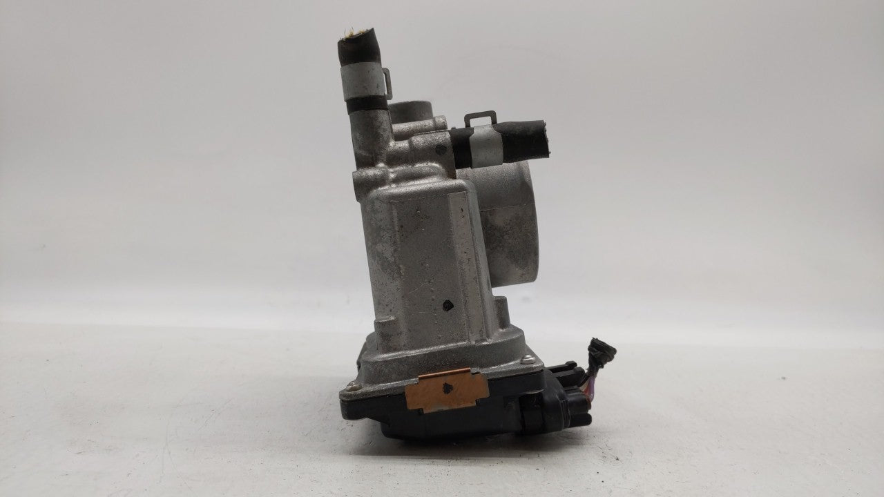 2013-2019 Nissan Sentra Throttle Body P/N:3RA60-01 C 3RA60-01 E, 3RA60-01 D Fits Fits 2013 2014 2015 2016 2017 2018 2019 OEM
