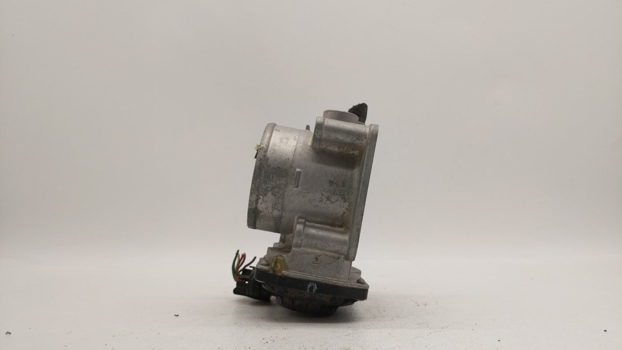 2013-2019 Nissan Sentra Throttle Body P/N:3RA60-01 C 3RA60-01 E, 3RA60-01 D Fits Fits 2013 2014 2015 2016 2017 2018 2019 OEM