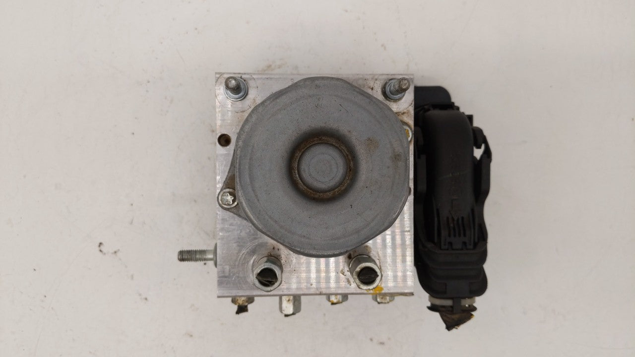 2016-2018 Nissan Sentra ABS Pump Control Module Replacement P/N:47660 5UD0C 47660 4FU0C Fits Fits 2016 2017 2018 OEM Used Au