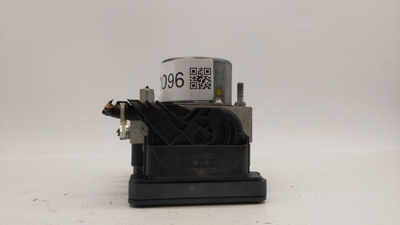 2016-2018 Nissan Sentra ABS Pump Control Module Replacement P/N:47660 5UD0C 47660 4FU0C Fits Fits 2016 2017 2018 OEM Used Au