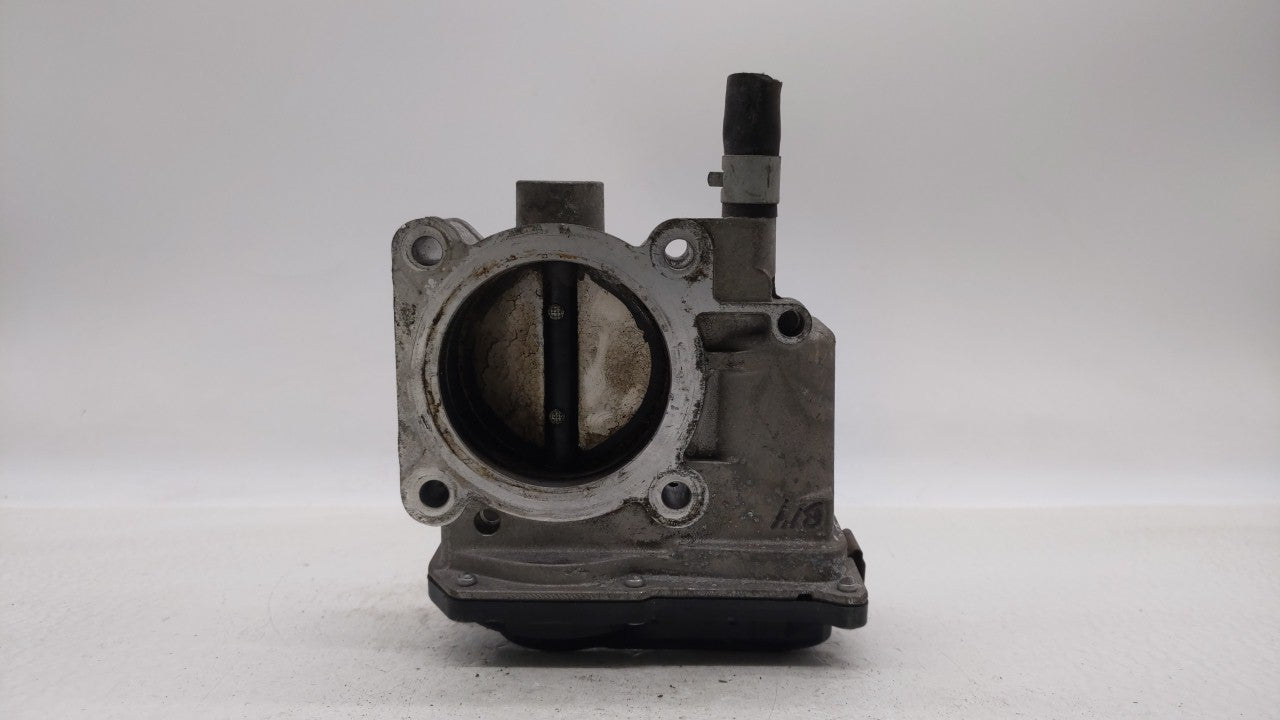 2013-2019 Nissan Sentra Throttle Body P/N:3RA60-01 C 3RA60-01 E, 3RA60-01 D Fits Fits 2013 2014 2015 2016 2017 2018 2019 OEM