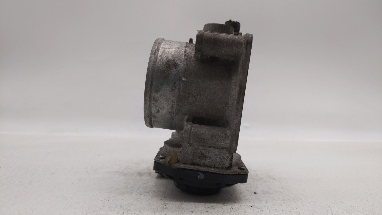 2013-2019 Nissan Sentra Throttle Body P/N:3RA60-01 C 3RA60-01 E, 3RA60-01 D Fits Fits 2013 2014 2015 2016 2017 2018 2019 OEM