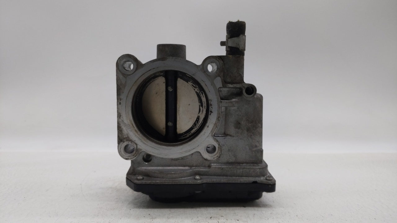 2013-2019 Nissan Sentra Throttle Body P/N:3RA60-01 C 3RA60-01 E, 3RA60-01 D Fits Fits 2013 2014 2015 2016 2017 2018 2019 OEM