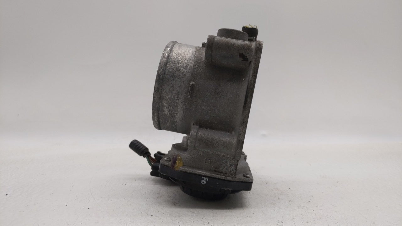 2013-2019 Nissan Sentra Throttle Body P/N:3RA60-01 C 3RA60-01 E, 3RA60-01 D Fits Fits 2013 2014 2015 2016 2017 2018 2019 OEM