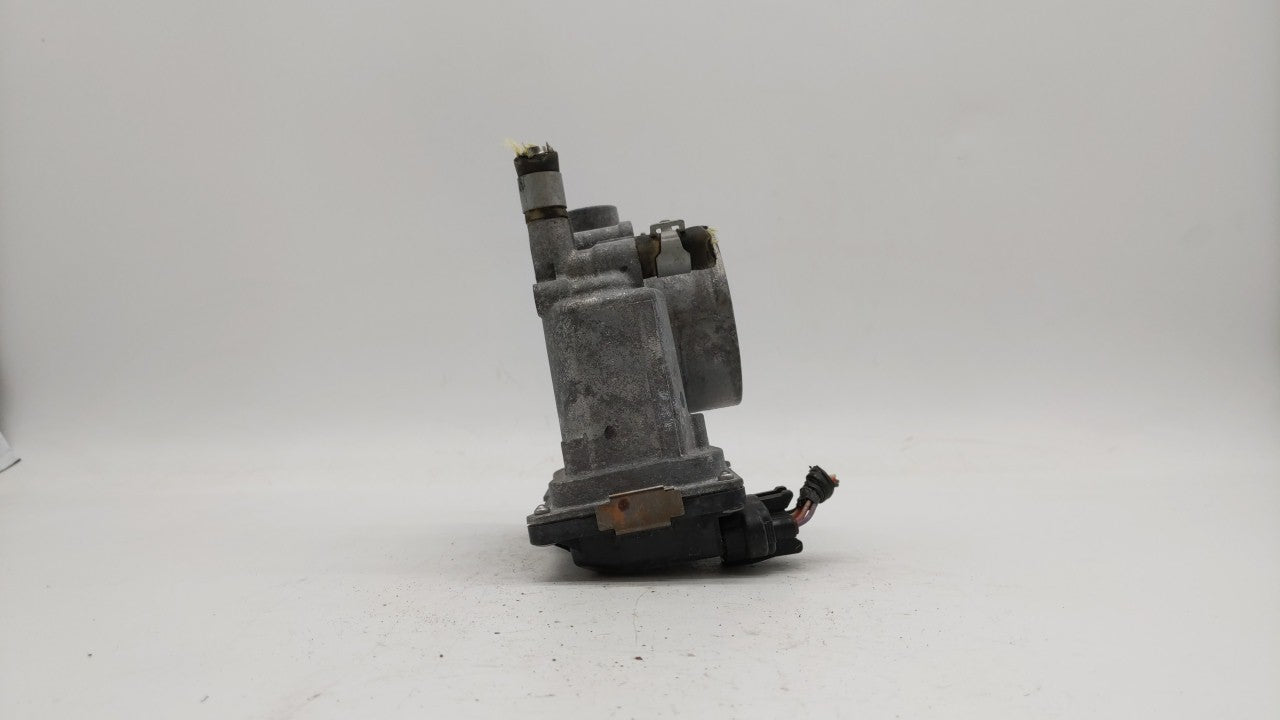 2013-2019 Nissan Sentra Throttle Body P/N:3RA60-01 C 3RA60-01 E, 3RA60-01 D Fits Fits 2013 2014 2015 2016 2017 2018 2019 OEM