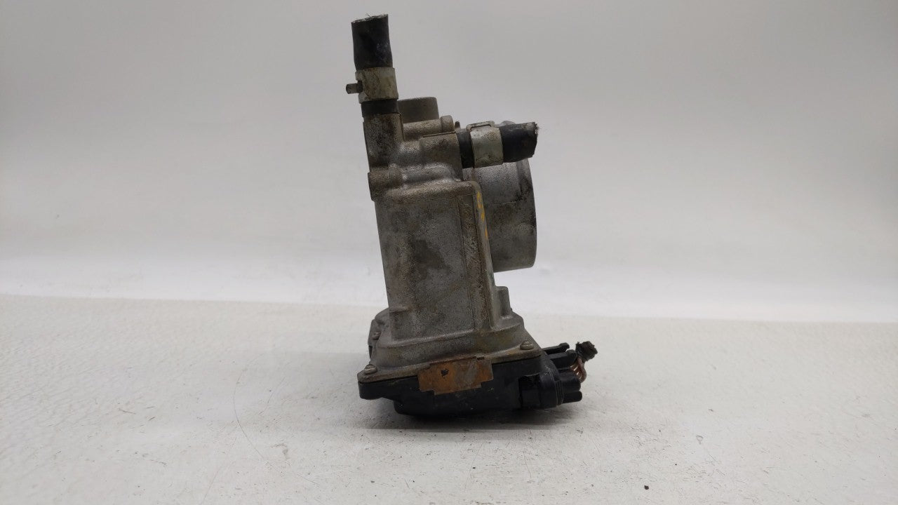 2013-2019 Nissan Sentra Throttle Body P/N:3RA60-01 C 3RA60-01 E, 3RA60-01 D Fits Fits 2013 2014 2015 2016 2017 2018 2019 OEM