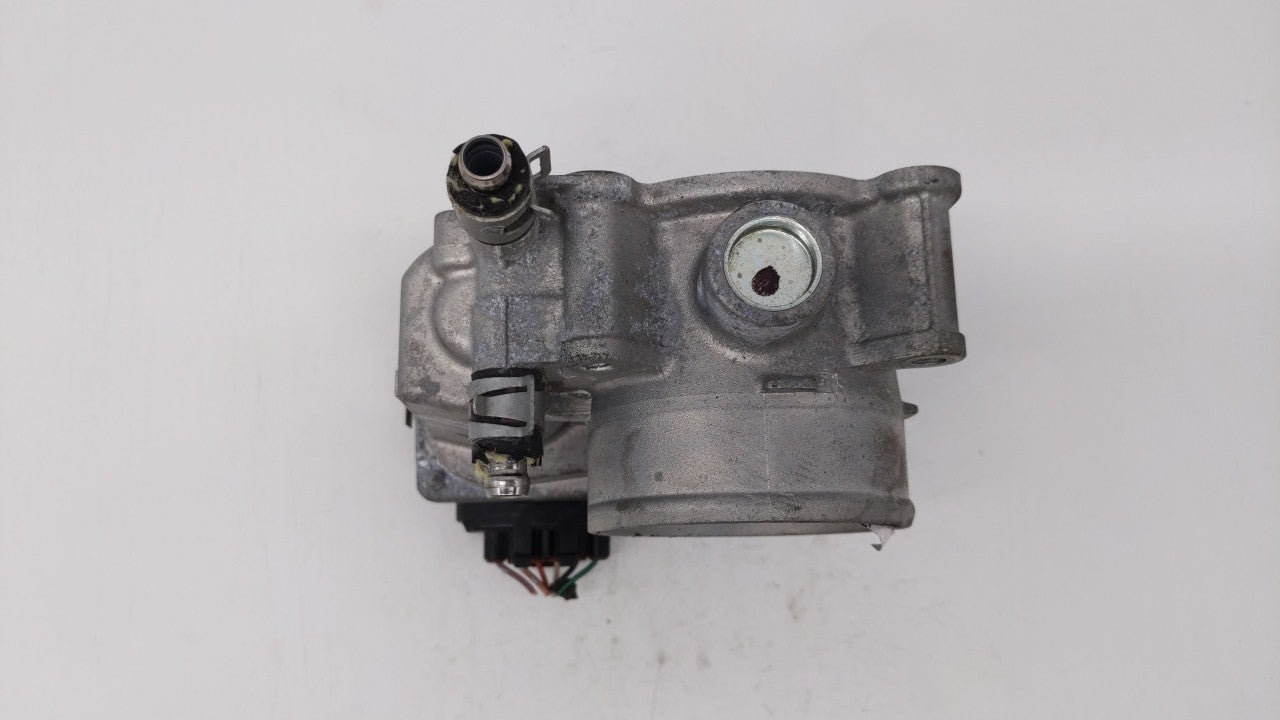 2013-2019 Nissan Sentra Throttle Body P/N:3RA60-01 C 3RA60-01 E, 3RA60-01 D Fits Fits 2013 2014 2015 2016 2017 2018 2019 OEM