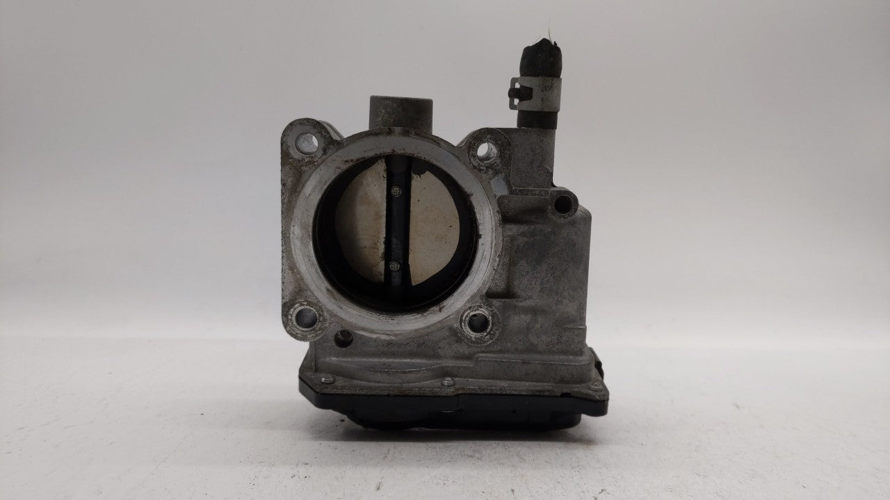 2013-2019 Nissan Sentra Throttle Body P/N:3RA60-01 C 3RA60-01 E, 3RA60-01 D Fits Fits 2013 2014 2015 2016 2017 2018 2019 OEM